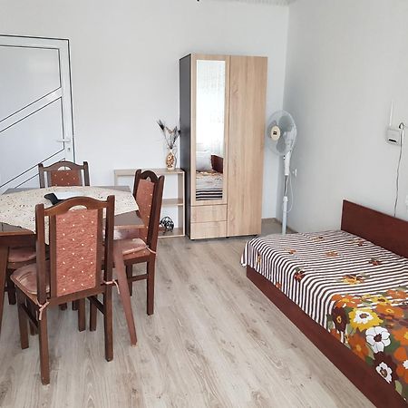 Megi Apartments 索佐波尔 外观 照片