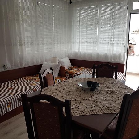 Megi Apartments 索佐波尔 外观 照片